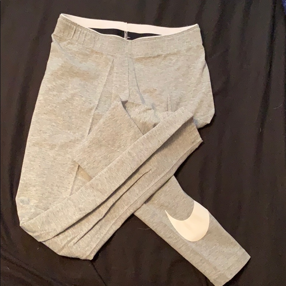 Nike leggings